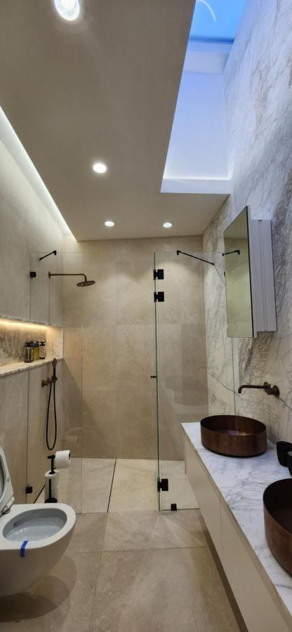 Serene - Infinity Cview Pool - 4 Bedrooms Luxury Penthouse ไฮฟา ภายนอก รูปภาพ