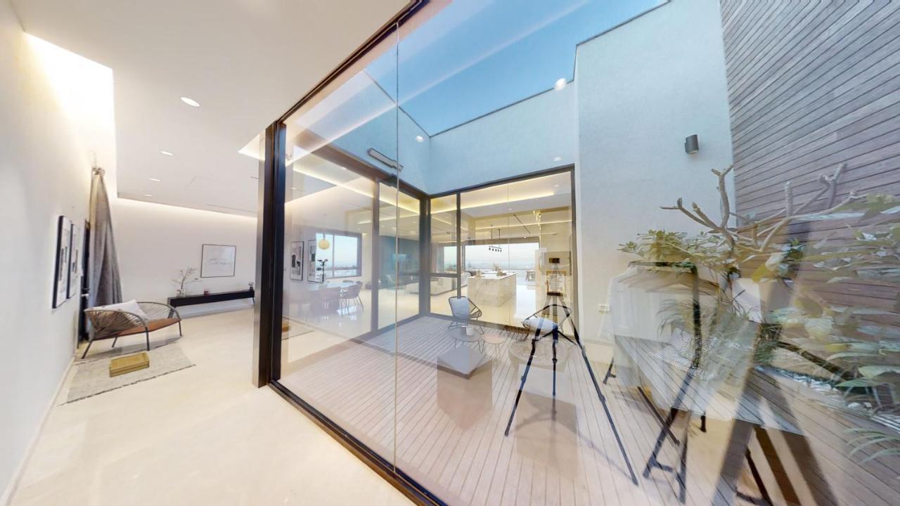 Serene - Infinity Cview Pool - 4 Bedrooms Luxury Penthouse ไฮฟา ภายนอก รูปภาพ